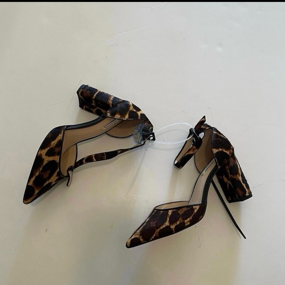 Leopard Print Ankle Strap Alex Marie Block Heel Women’s Sandals - Picture 10 of 12